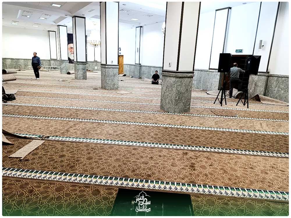 فرش تشریفات نمازخانه راه  آهن کل تهران